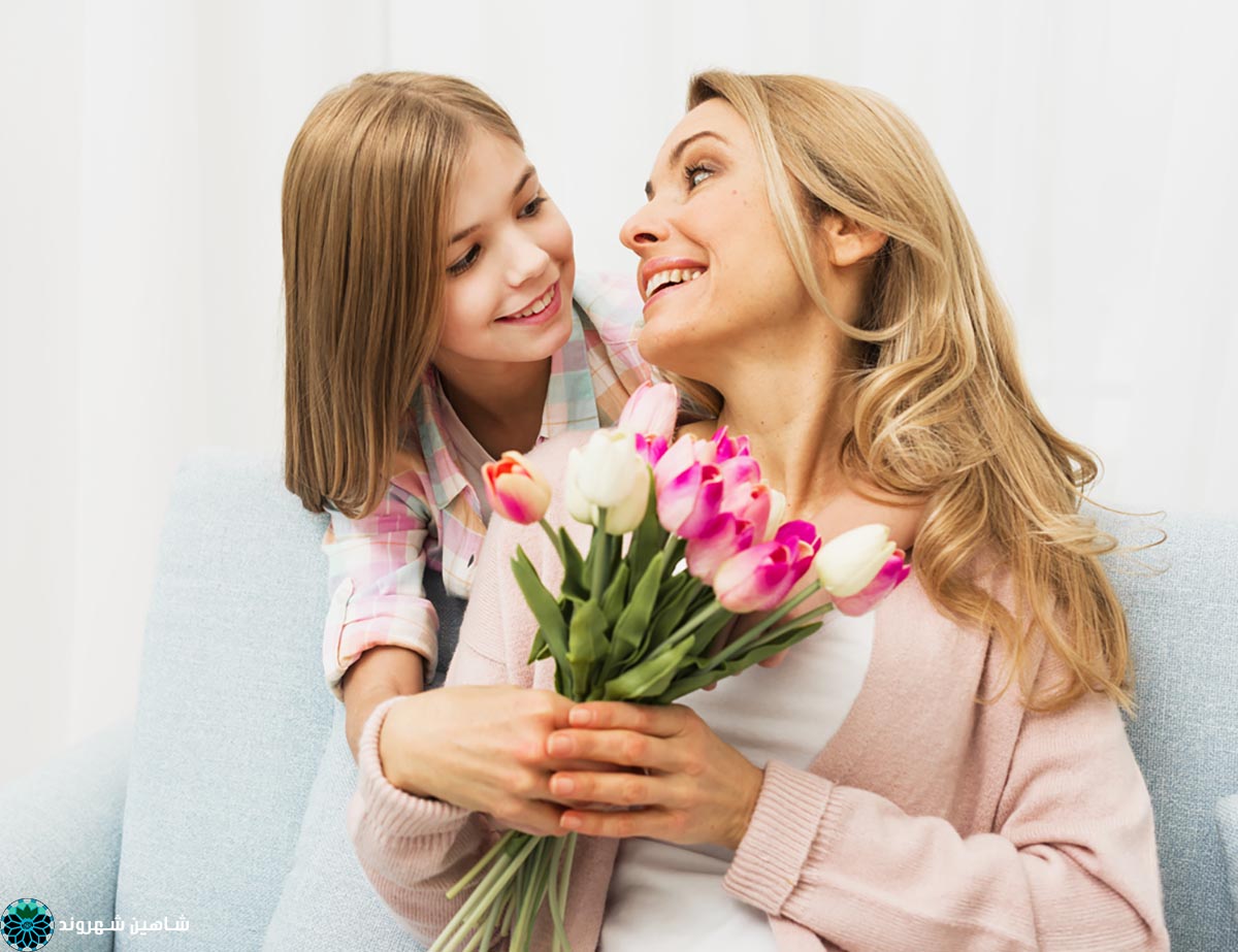 متن تبریک شیک و زیبای روز زن و روز مادر به همه خانم ها متن زیبای تبریک روز مادر به خانم ها
