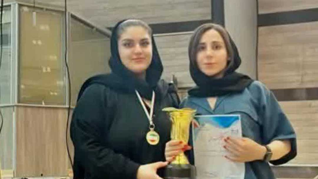 بانوان وزنه‌بردار شاهین‌شهری
