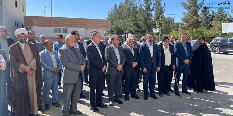 بازدید از گلزار شهدای گرگاب