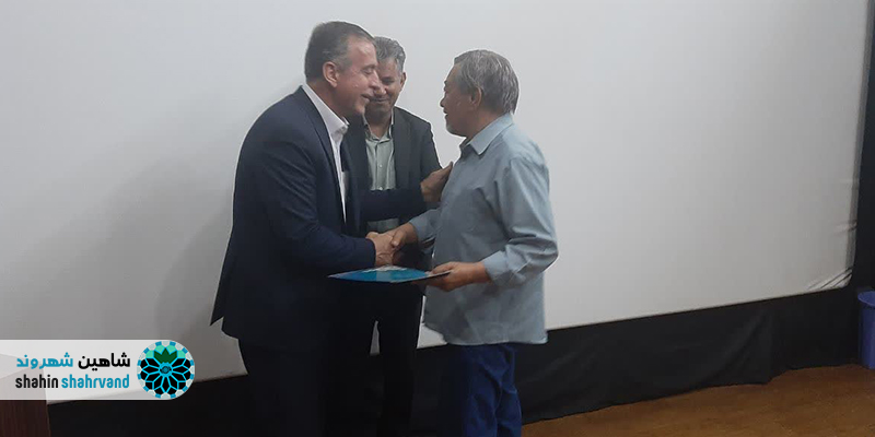 دیدار فرماندار با هنرمندان سینما در شاهین شهر؛ فرصتی برای تقویت هنر هفتم نقش دیدار فرماندار با هنرمندان سینما در توسعه فرهنگی