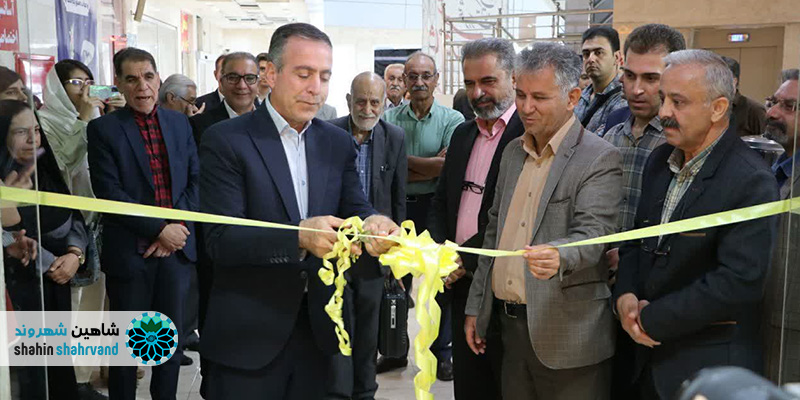 حضور فرماندار در آیین افتتاح نمایشگاه آثار خوشنویسی مهر و سماع در شاهینشهر