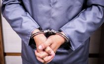 دستگیری زن سارق اموال داخل خودرو در شاهین شهر