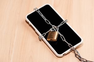 واکنش حاجی دلیگانی به افزایش سرقت موبایل